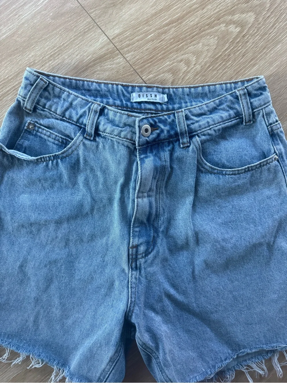 DISSH Vintage Light Blue High-Rise Frayed Hem Denim Shorts 100% Cotton